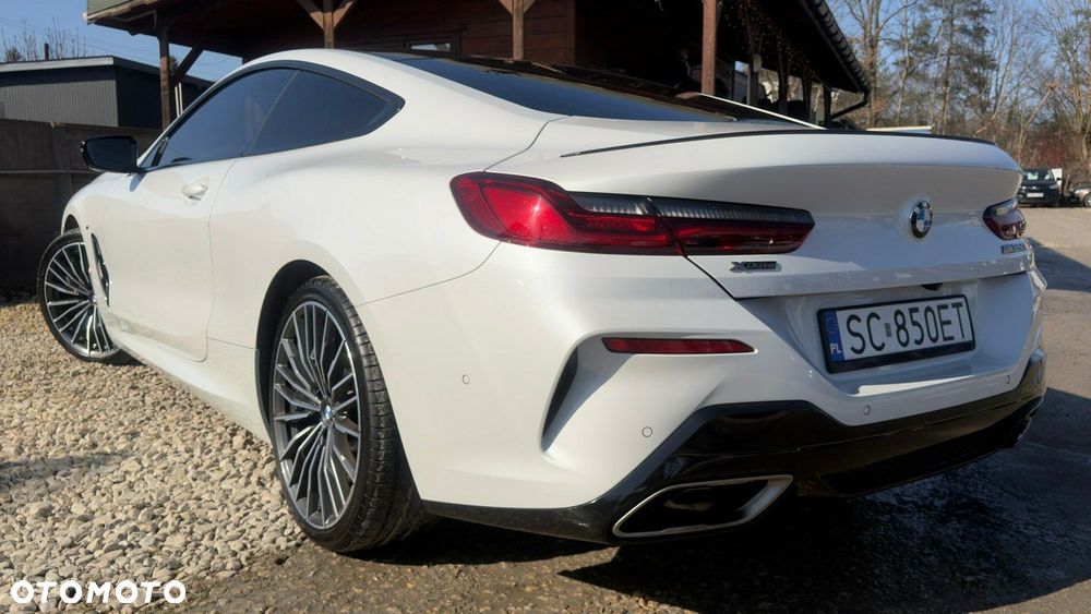 BMW Seria 8 - 6