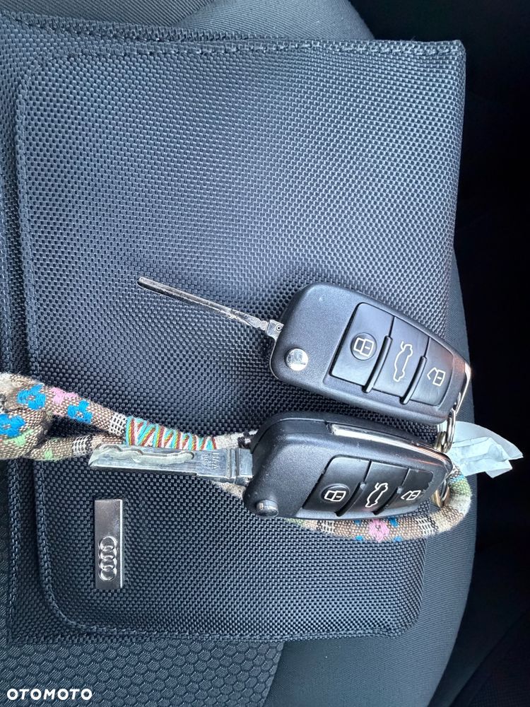 Audi A1 3-drzwiowe 1.2 TFSI S line edition - 31