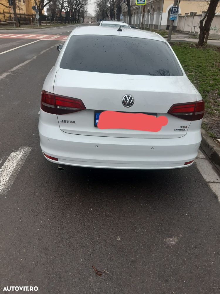 Volkswagen Jetta 1.2 TSI Comfortline - 6