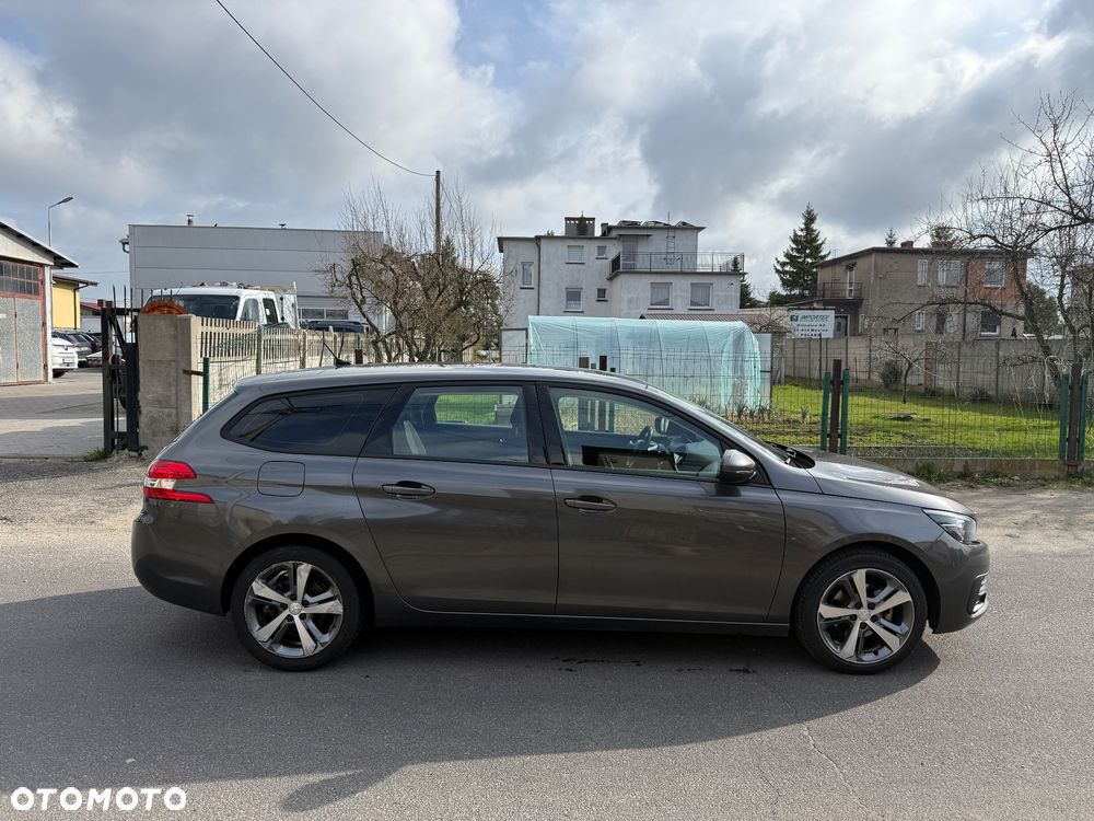 Peugeot 308 1.2 PureTech GPF Active Pack S&S EAT8 - 18