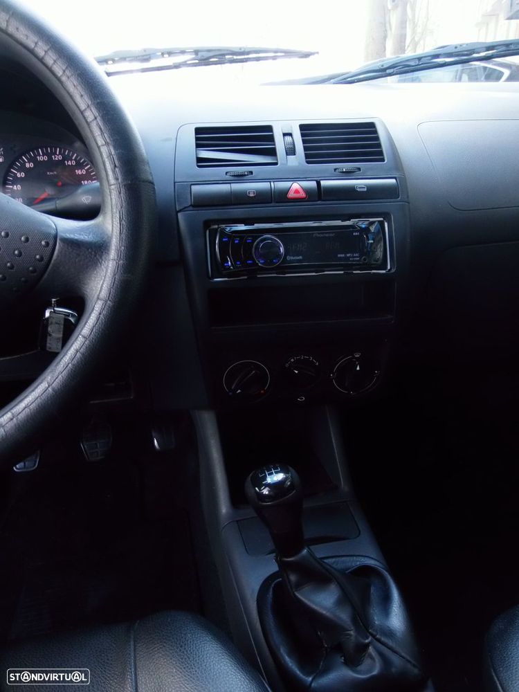 Seat Ibiza 1.9 SDi Passion - 11