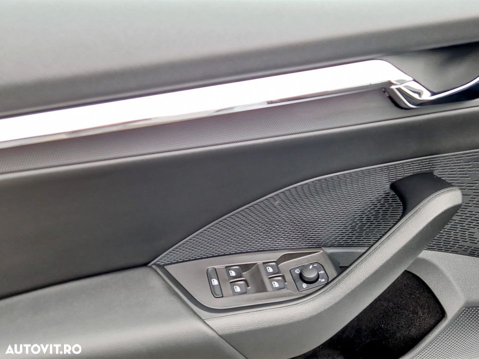 Skoda Octavia 2.0 TDI DSG Style - 16