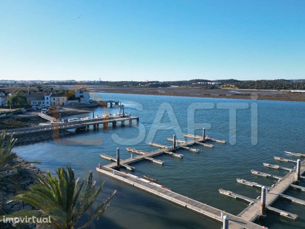 Apartamento em Mexilhoeira da Carregação - Grande imagem: 2/47