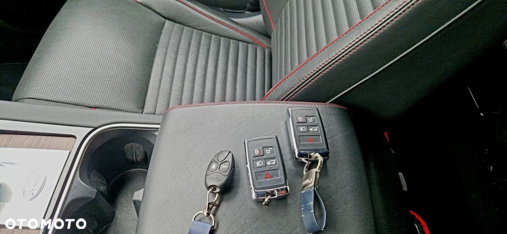 Land Rover Discovery Sport 2.0 D240 R-Dynamic HSE - 34