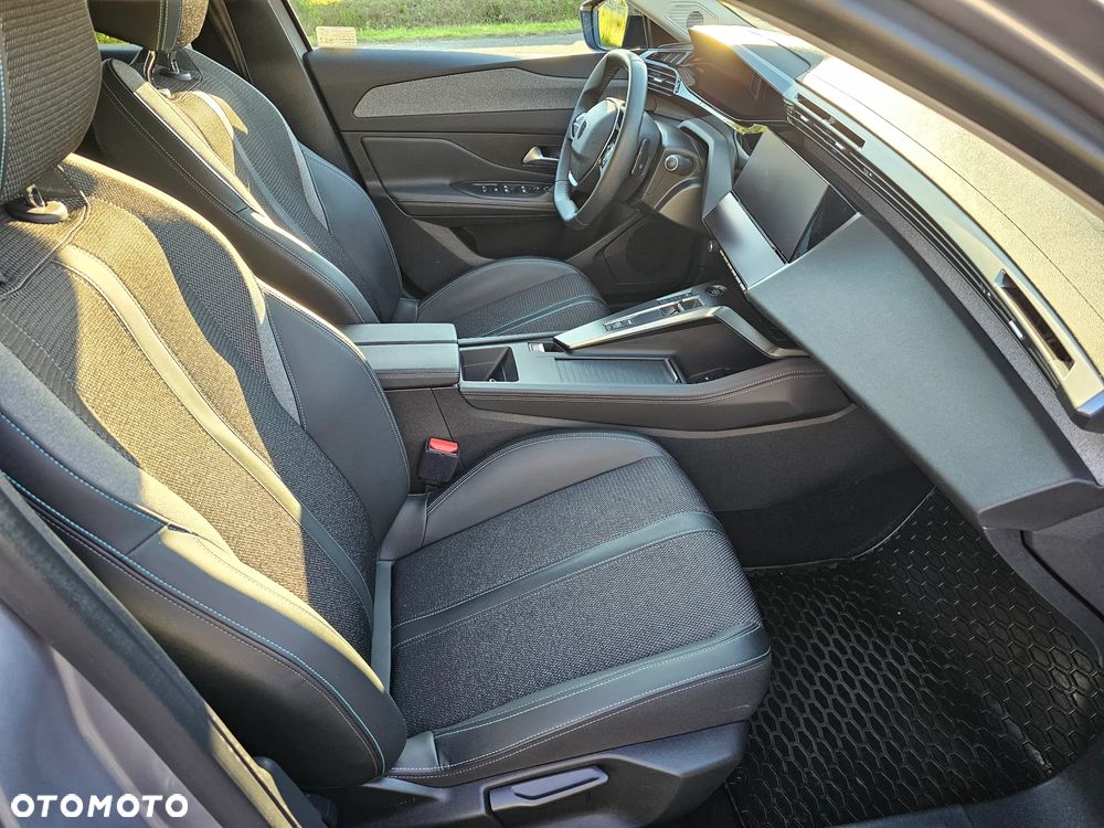 Peugeot 308 1.2 PureTech Allure Pack S&S EAT8 - 9