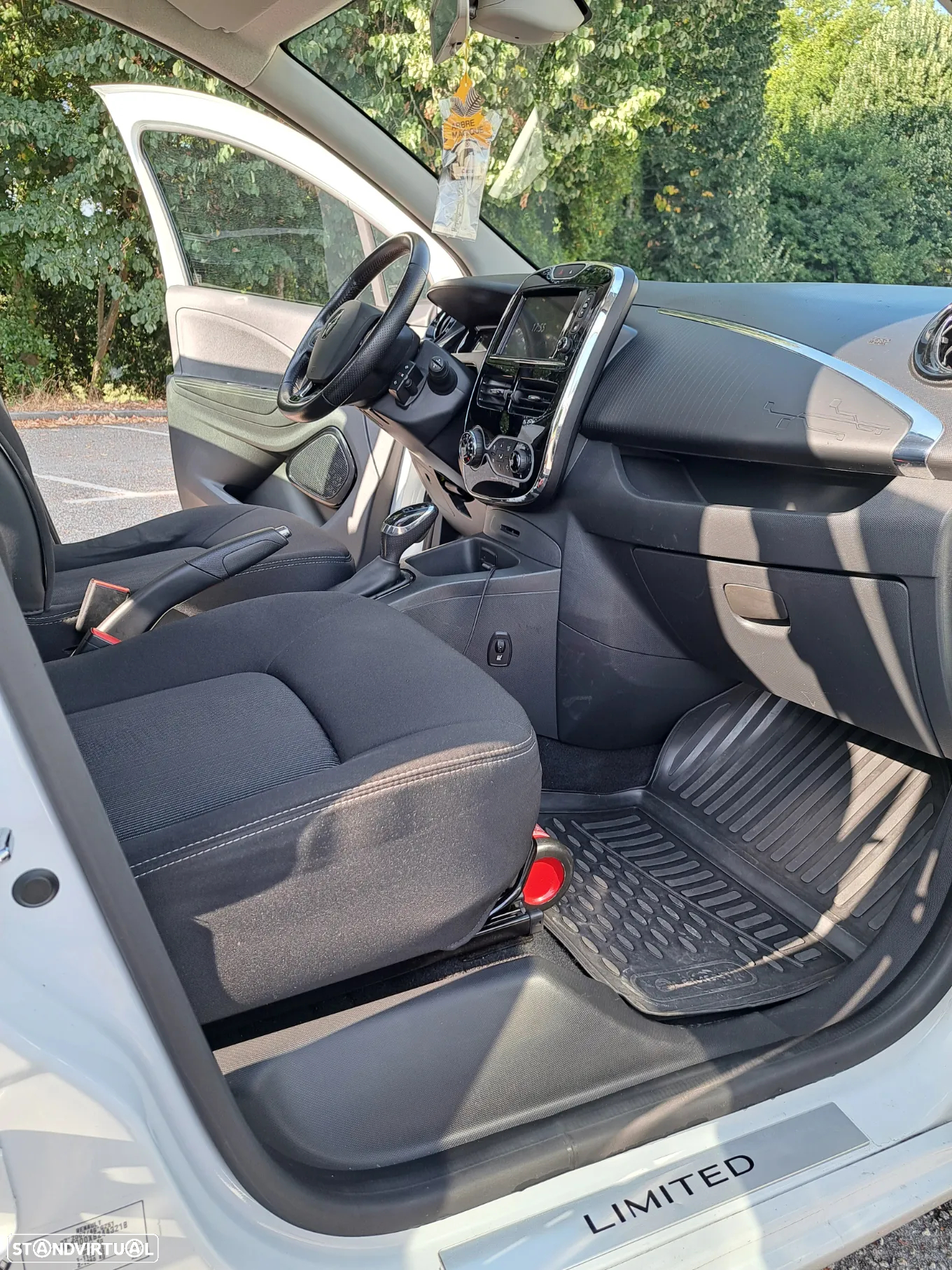 Renault Zoe (c/ Bateria) Limited 40 - 14