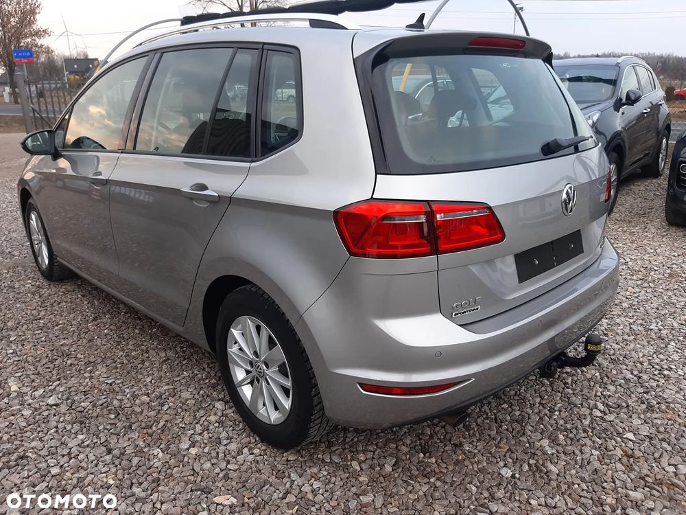 Volkswagen Golf Sportsvan 1.6 TDI BlueMotion Comfortline - 2