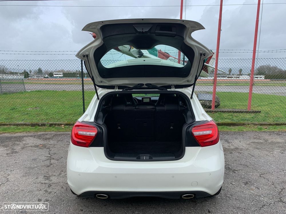 Mercedes-Benz A 180 d AMG Line - 58