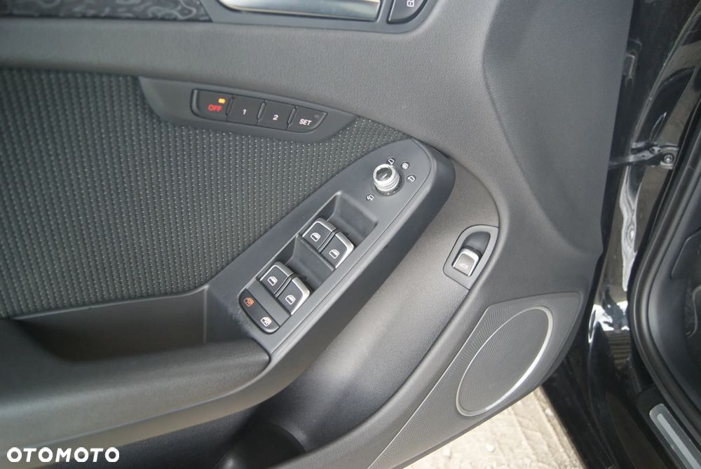 Audi A4 Avant 2.0 TDI DPF clean diesel quattro S line Sportpaket - 16
