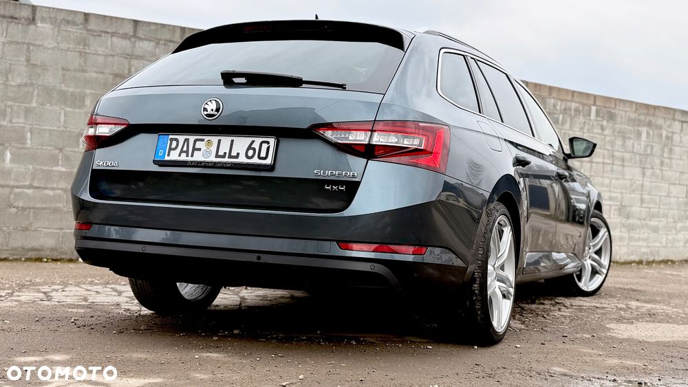 Skoda Superb 2.0 TDI 4x4 DSG L&K - 16