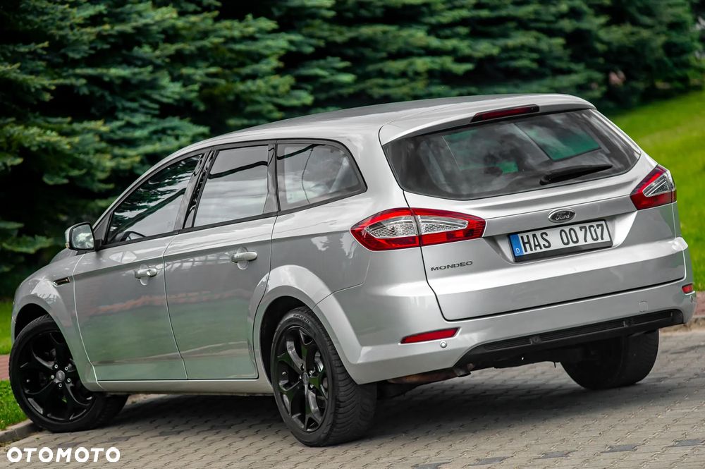 Ford Mondeo 2.0 TDCi Champions Edition - 18