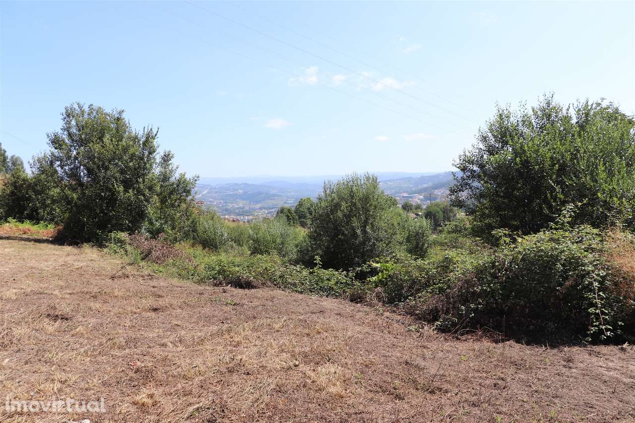 Lote de Terreno  Venda em Lustosa e Barrosas (Santo Estêvão),Lousada - Grande imagem: 3/8