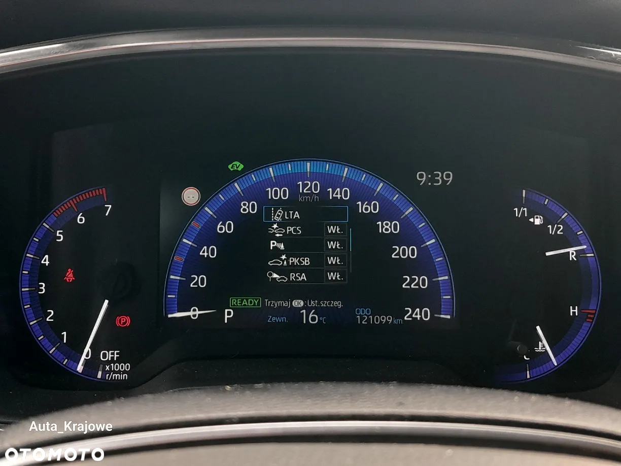 Toyota Corolla 1.8 Hybrid Comfort - 22
