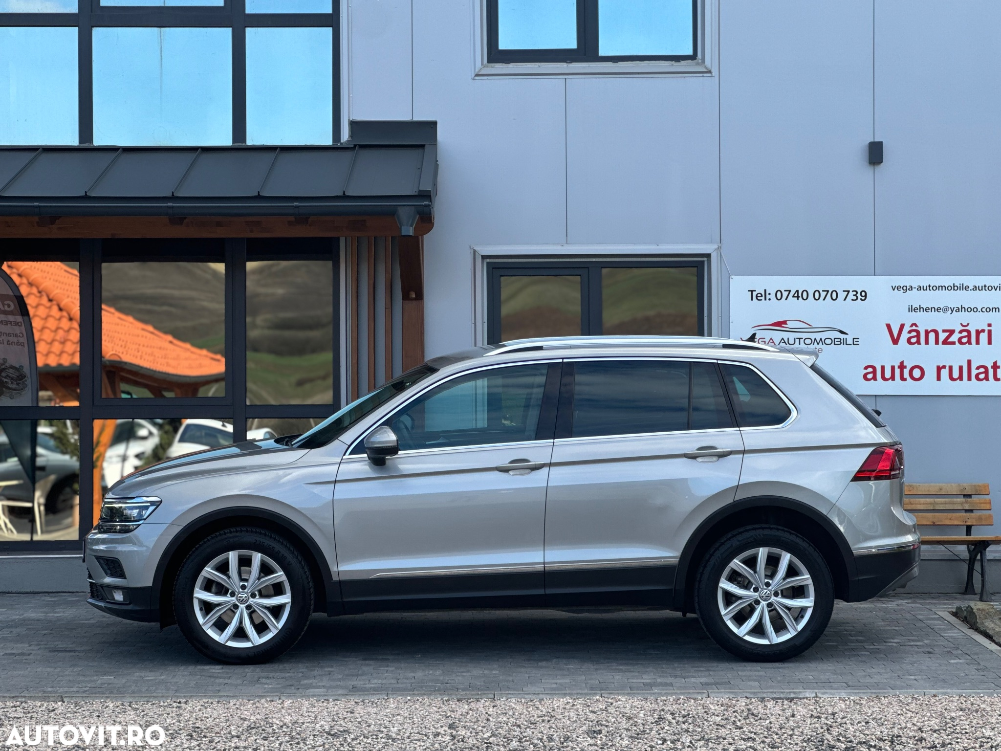 Volkswagen Tiguan 2.0 TDI 4Mot DSG Highline - 6