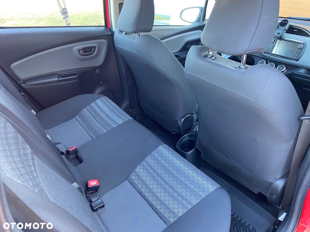 Toyota Yaris 1.0 Active EU6 - 3