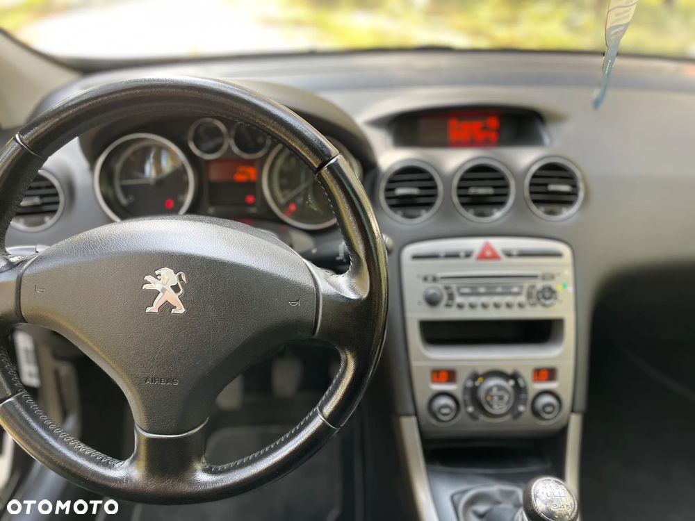 Peugeot 308 1.6 HDi Premium - 12