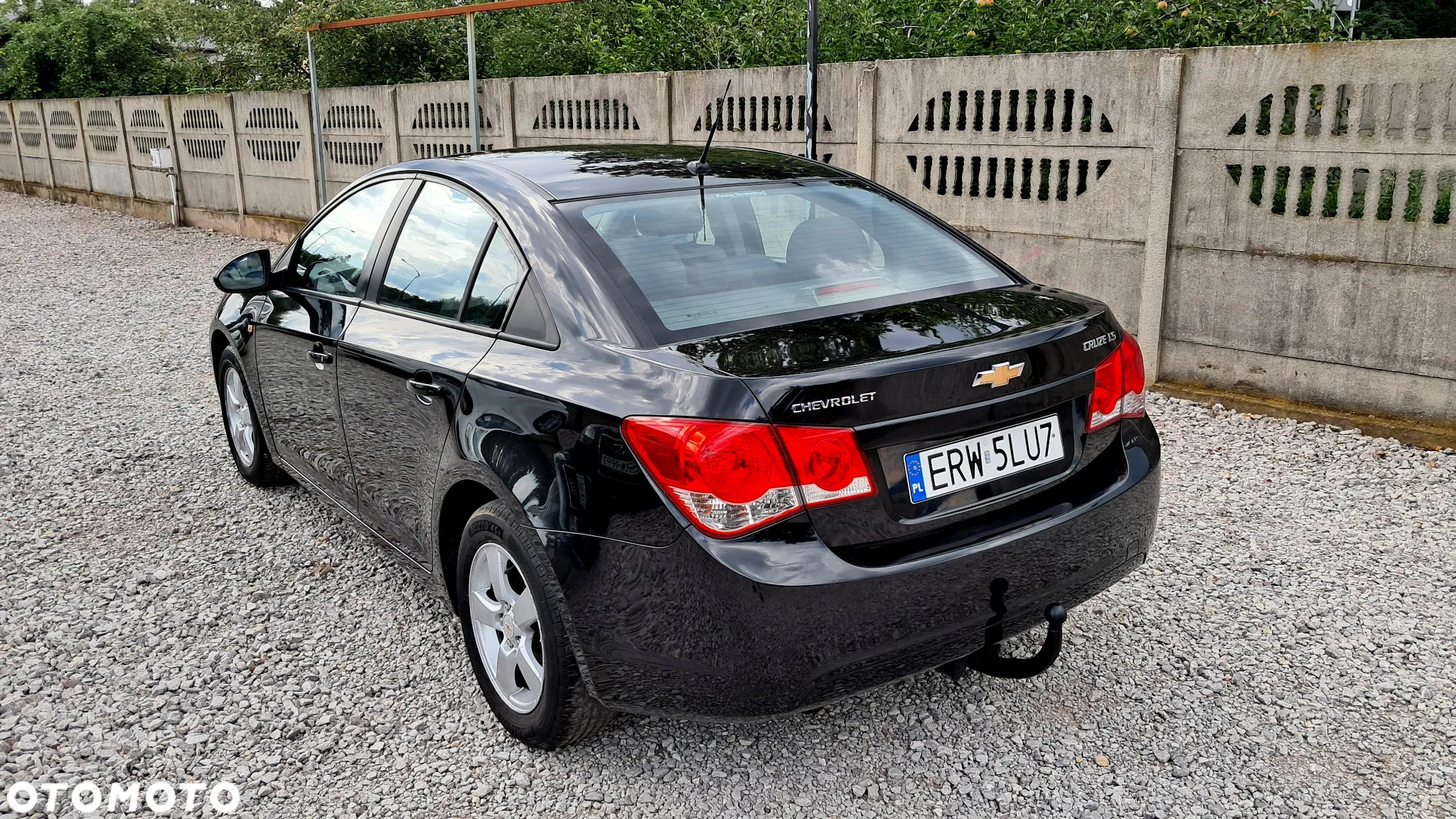 Chevrolet Cruze 1.6 LS - 25