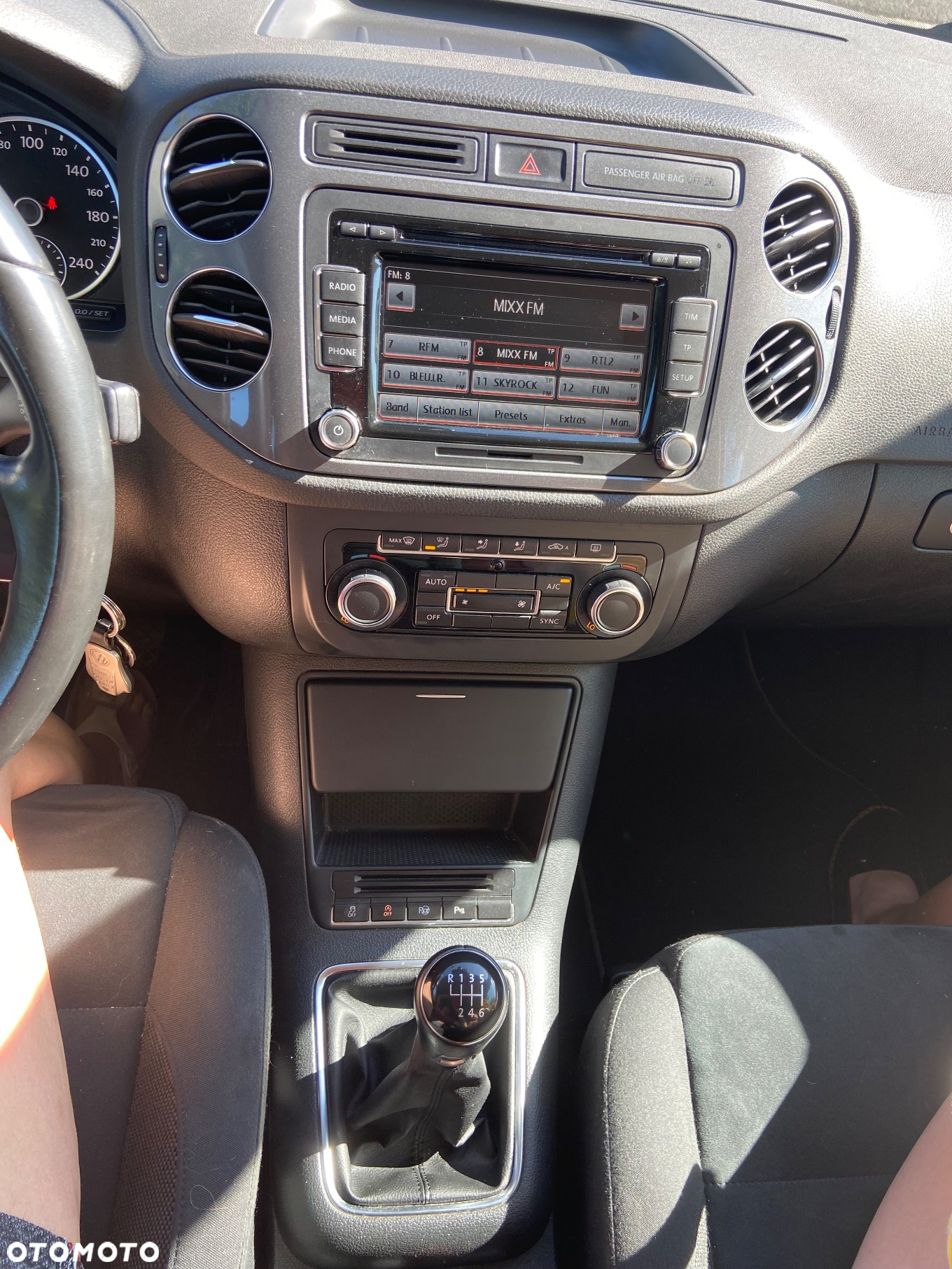 Volkswagen Tiguan - 8