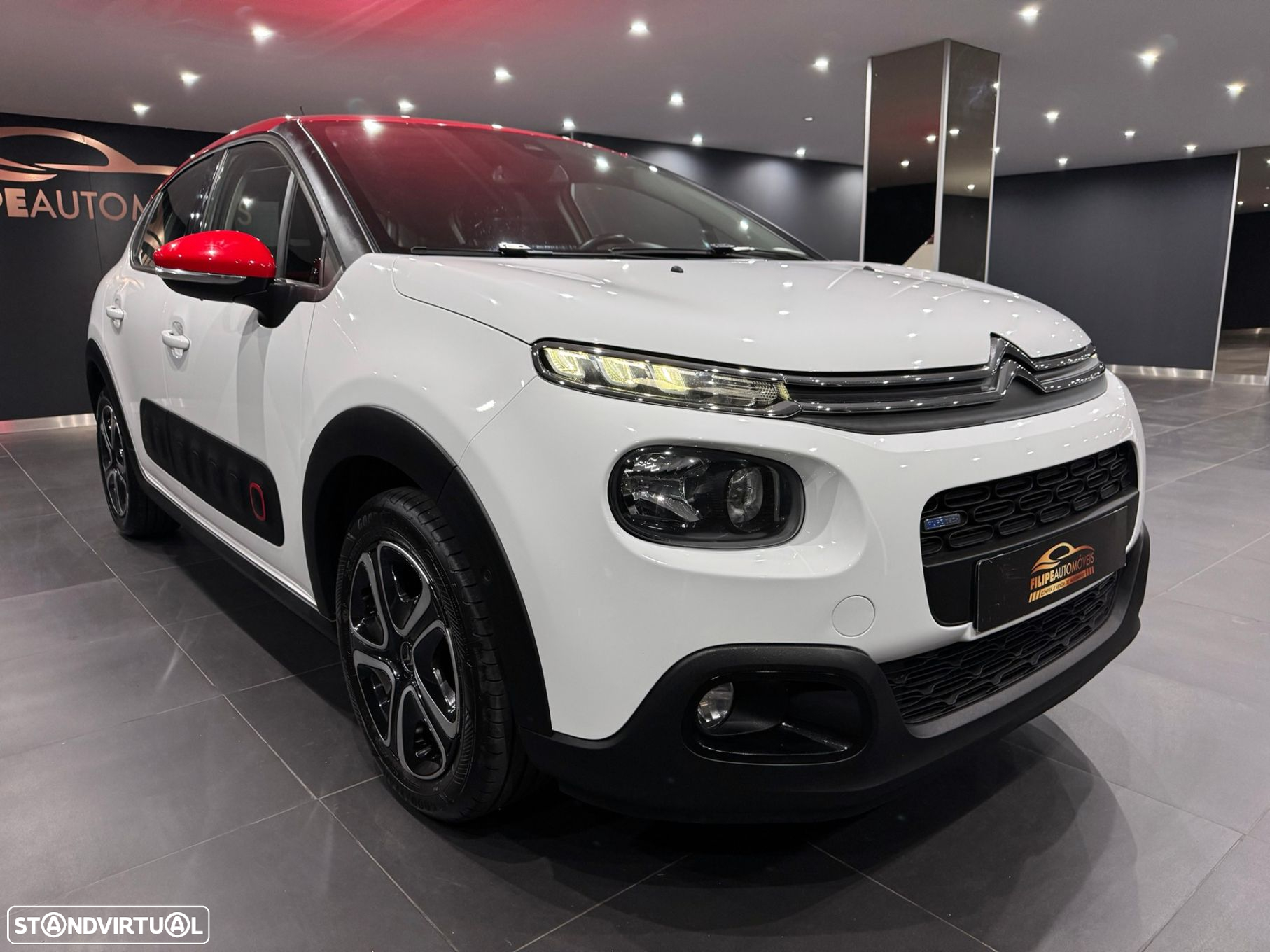 Citroën C3 1.2 PureTech Shine - 9