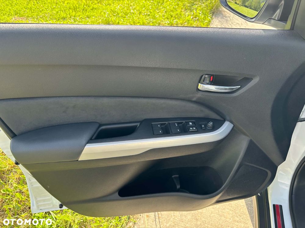 Suzuki Vitara 1.4 Boosterjet Allgrip Comfort+ - 25