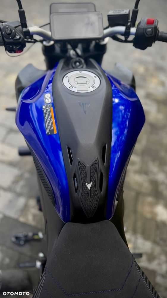 Yamaha MT - 17