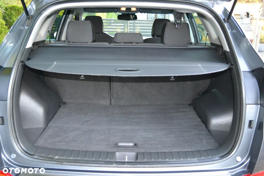 Hyundai Tucson 2.0 CRDI BlueDrive Comfort 2WD - 36