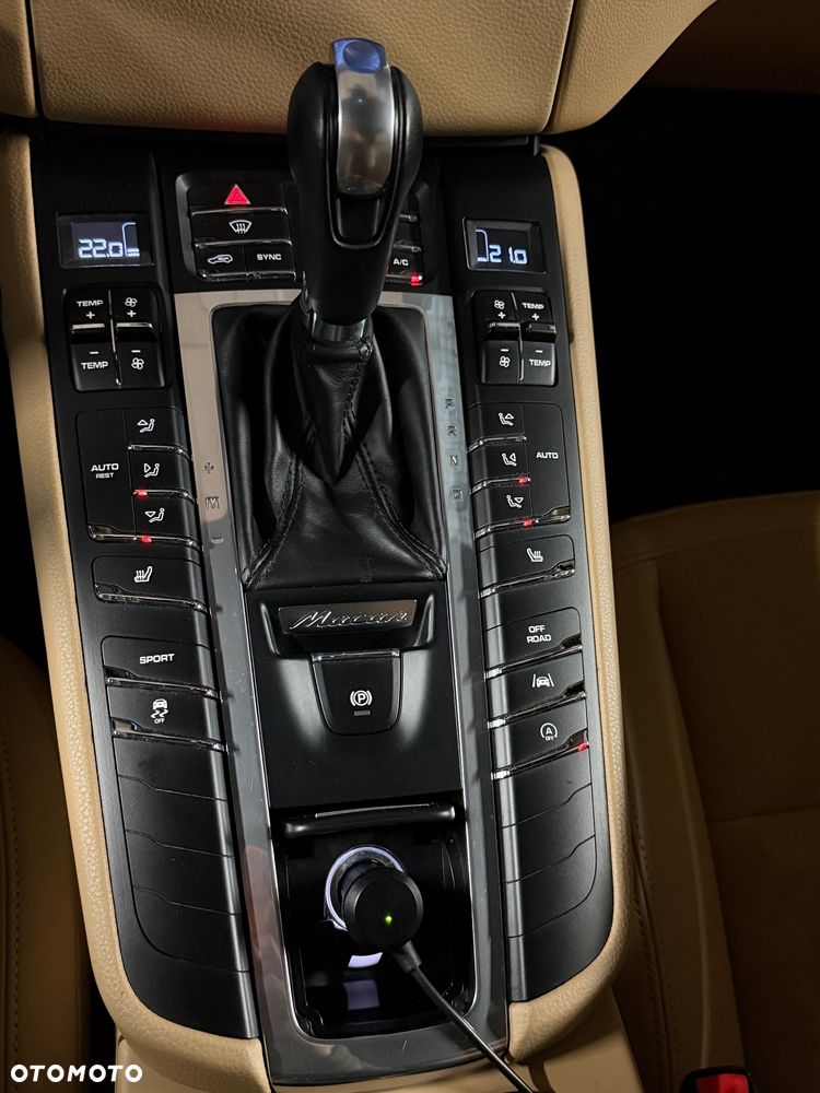 Porsche Macan Standard - 31