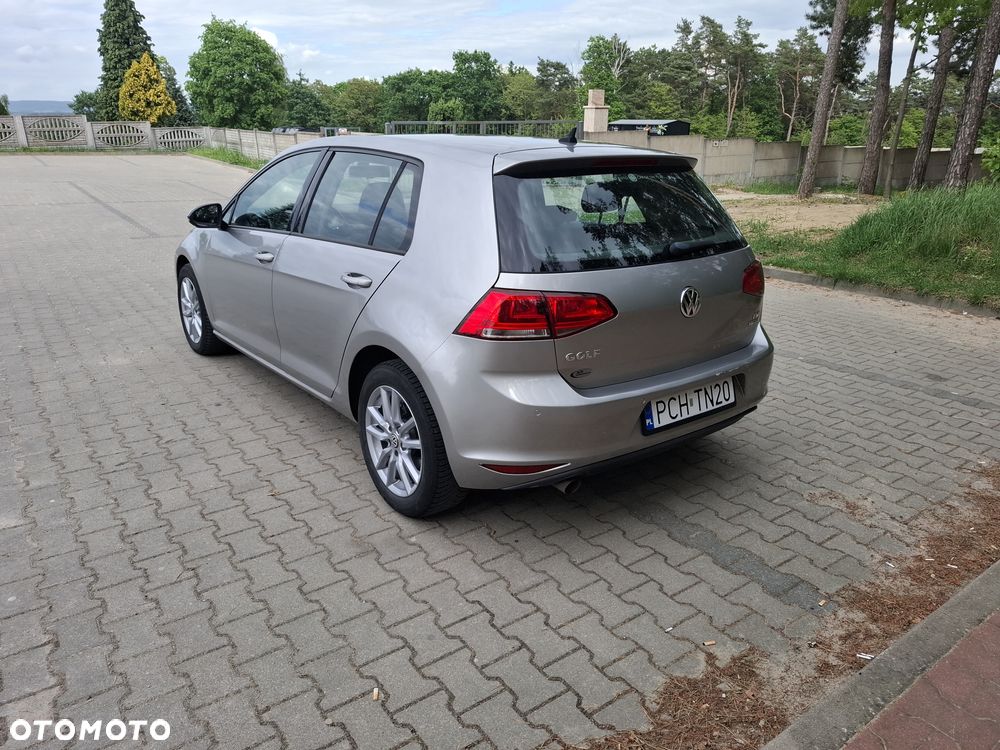 Volkswagen Golf 1.6 TDI BlueMotion Technology Comfortline - 11