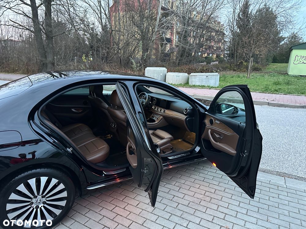 Mercedes-Benz Klasa E 220 d Business Edition 9G-TRONIC - 16