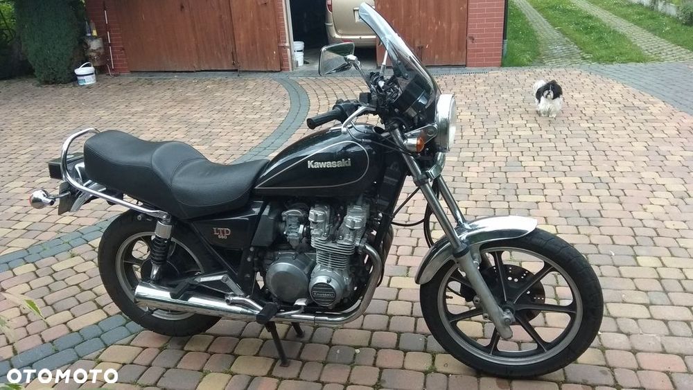 Kawasaki KZ - 8