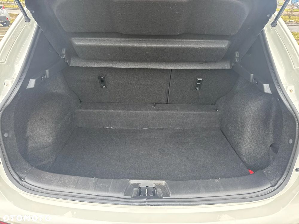 Nissan Qashqai 1.3 DIG-T N-Style EU6d - 20