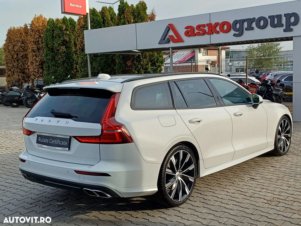 Volvo V60 B4 MHEV AT8 FWD Momentum - 7