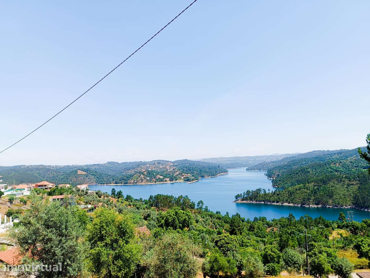 Abrantes, Cabeça Gorda, terrenos com ruínas-Junto à Albufeira de Caste - Grande imagem: 5/26