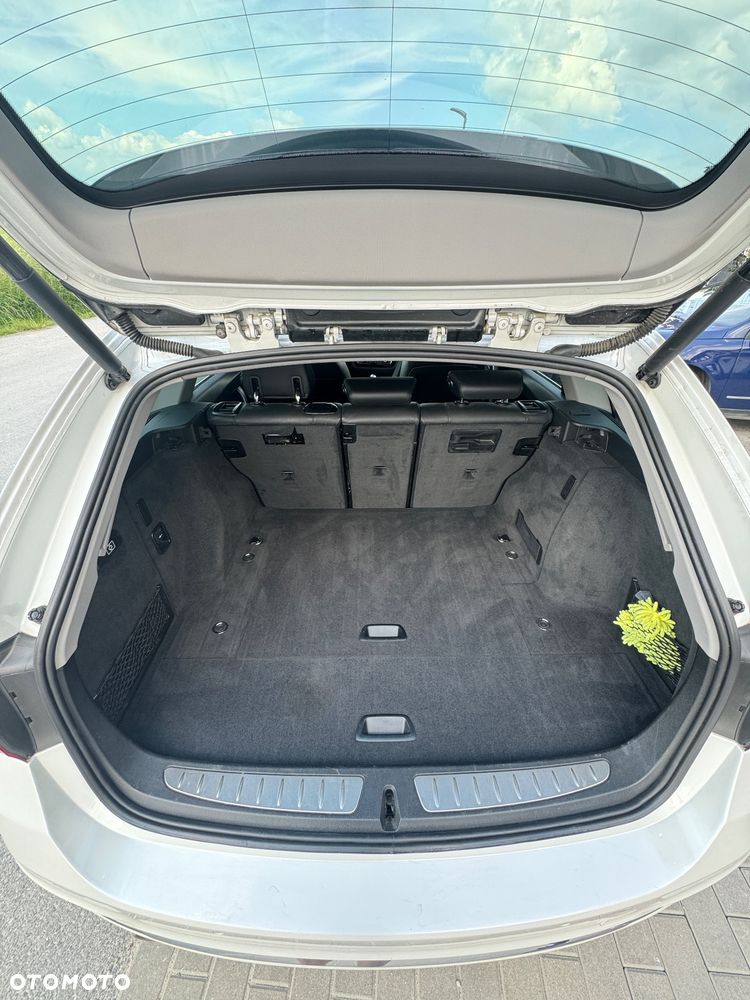 BMW Seria 3 318d Luxury Line - 9
