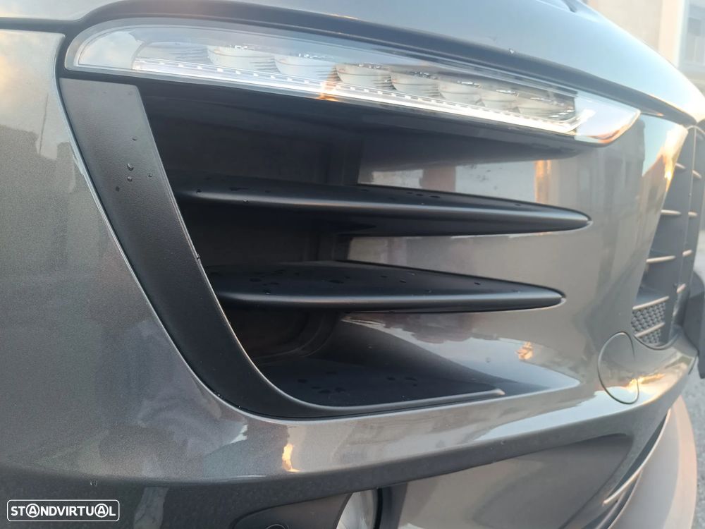 Porsche Macan Standard - 8