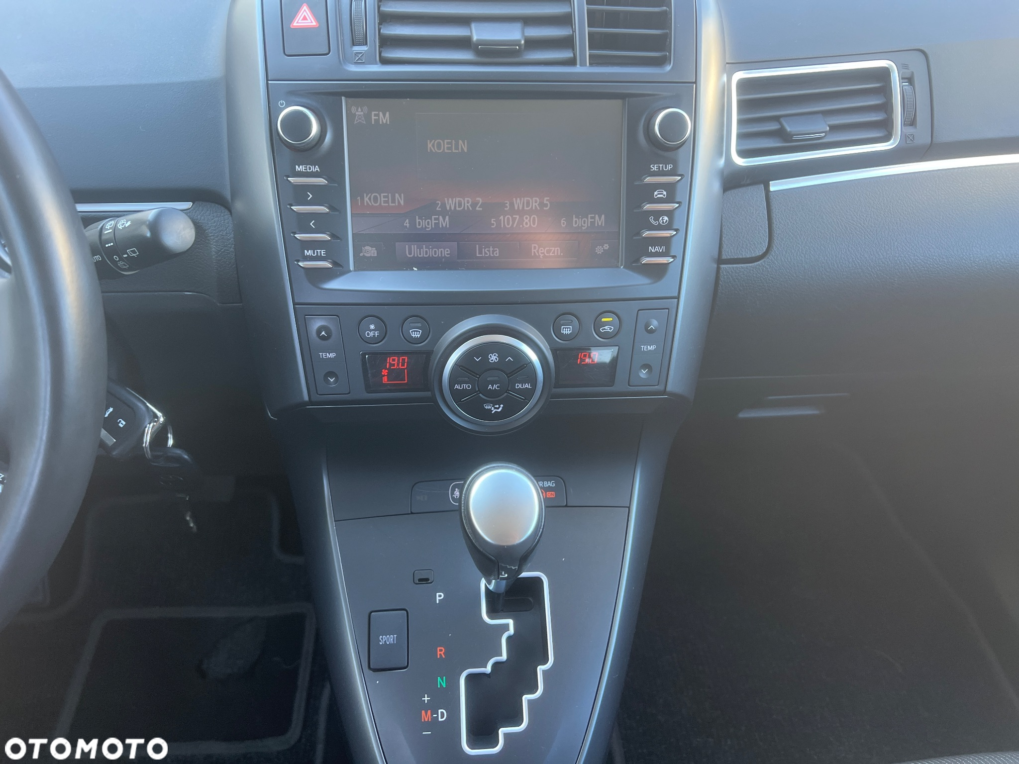 Toyota Verso - 25