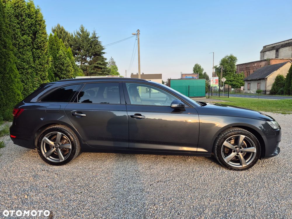 Audi A4 Avant 35 TDI S tronic design - 36