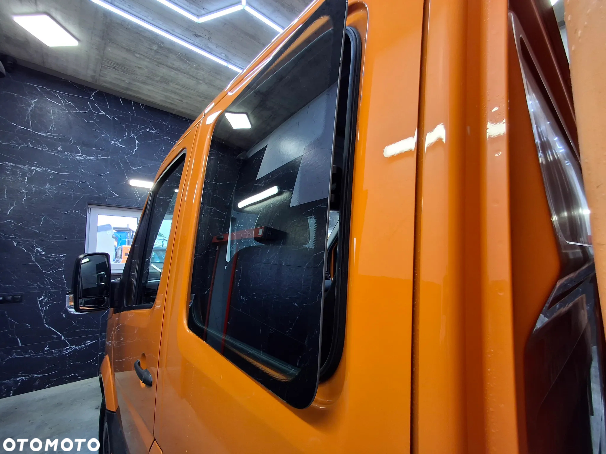 Volkswagen Crafter Lift 2016r Doka Brygadówka Dubel Kabina 7 Osób Plandeka Hak Webasto Klimatyzacja - 21