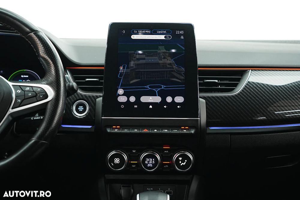 Renault Arkana E-TECH Hybrid RS Line - 37