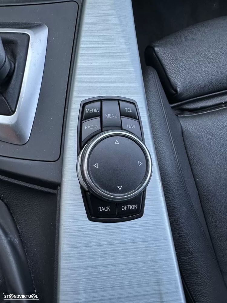 BMW 320 d Pack M Auto - 34