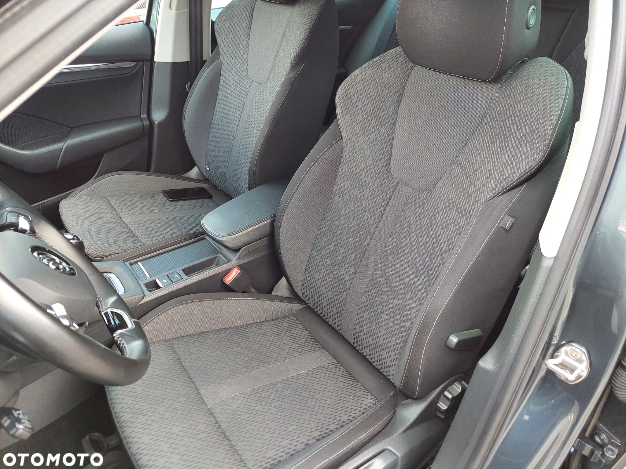 Skoda Octavia 1.5 TSI ACT Style - 25