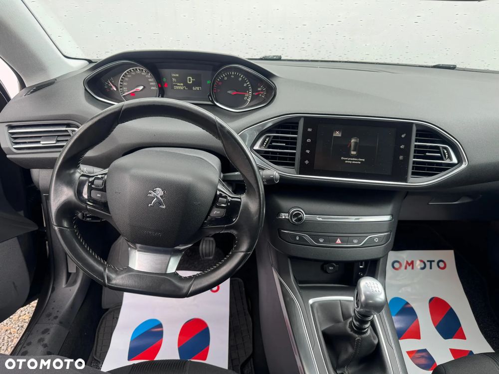 Peugeot 308 - 18