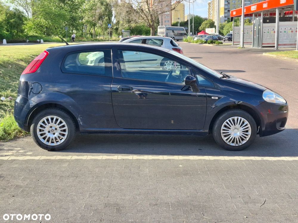 Fiat Punto 1.2 8V - 6