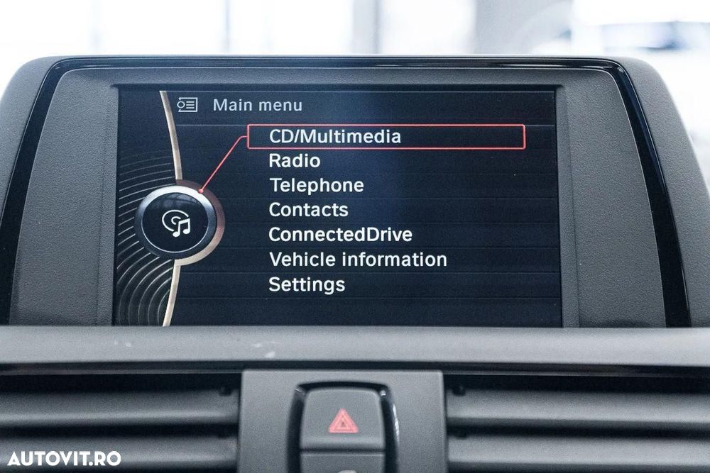 BMW Seria 1 120d Sport Line - 37