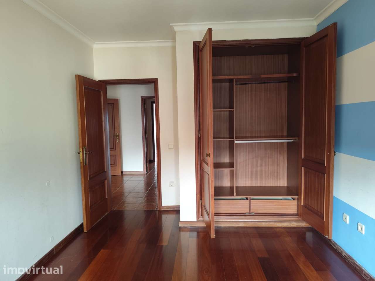 Apartamento, 144 m², Oliveira de Azeméis, Santiago de Riba-Ul, Ul, Macinhata da Seixa e Madail - Grande imagem: 5/7