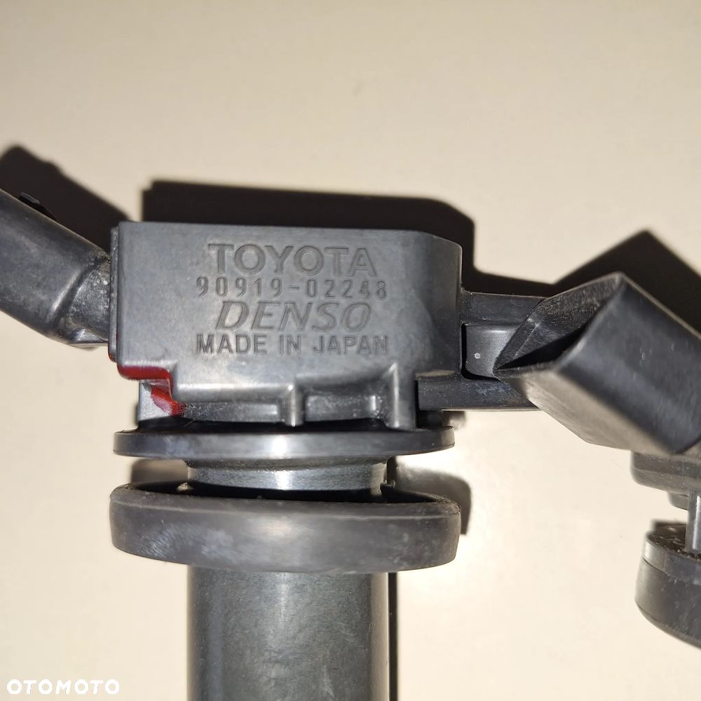 CEWKI CEWKA ZAPLONOWA AVENSIS T25 1.8 2.0 B 90919-02248 - 3