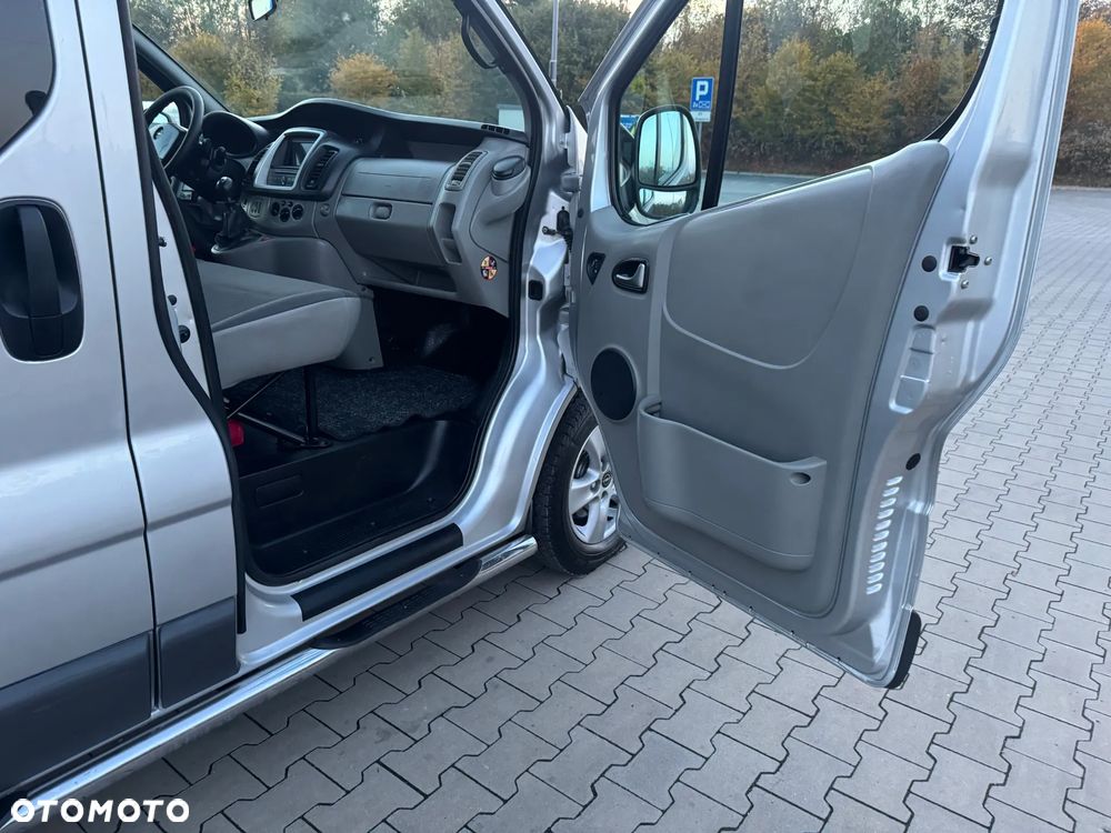 Opel Vivaro - 31
