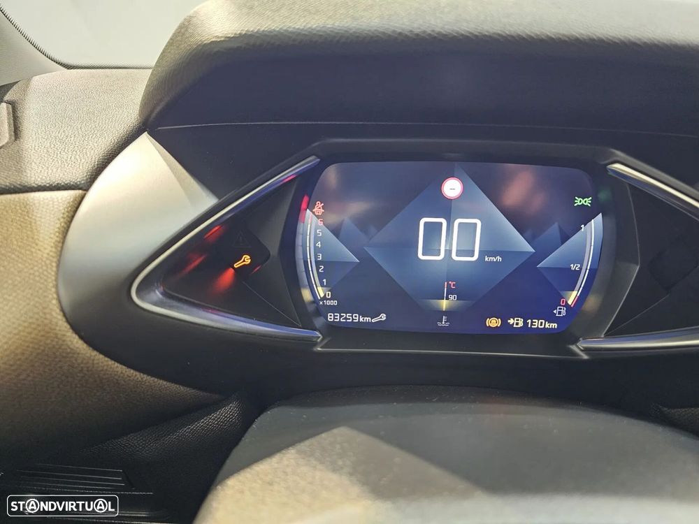 DS DS3 Crossback PureTech 100 CHIC - 18