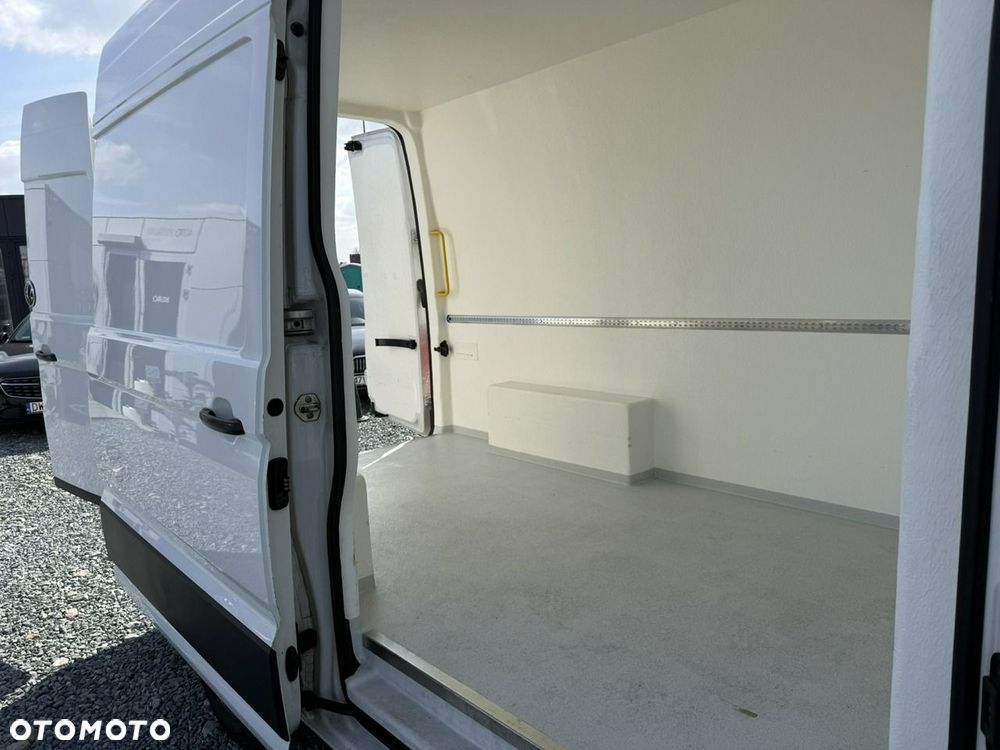 Volkswagen Crafter - 20