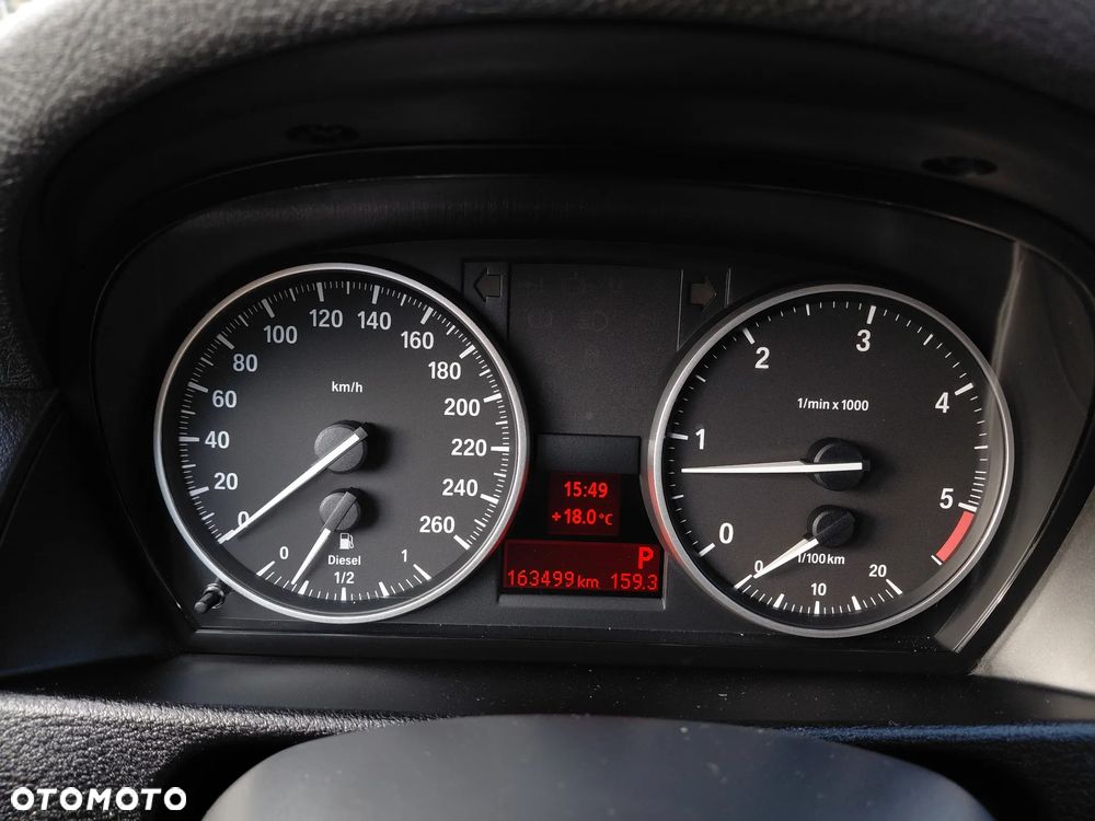 BMW X1 - 8